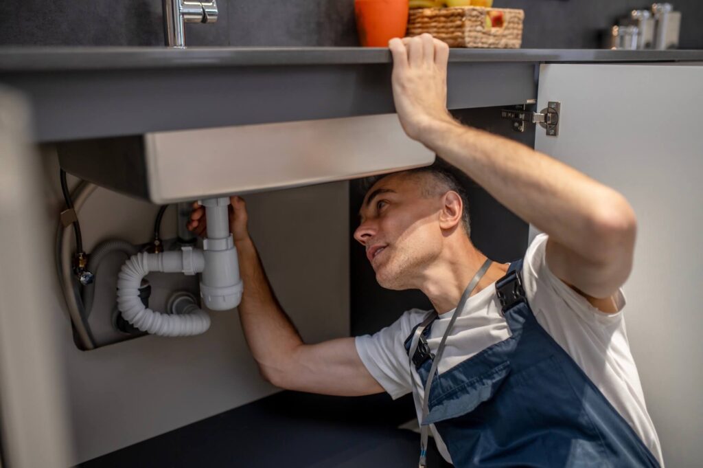 Emergency Drain Cleaning in Hamilton | Fast Response Guaranteed - Emergency Plumber Hamilton